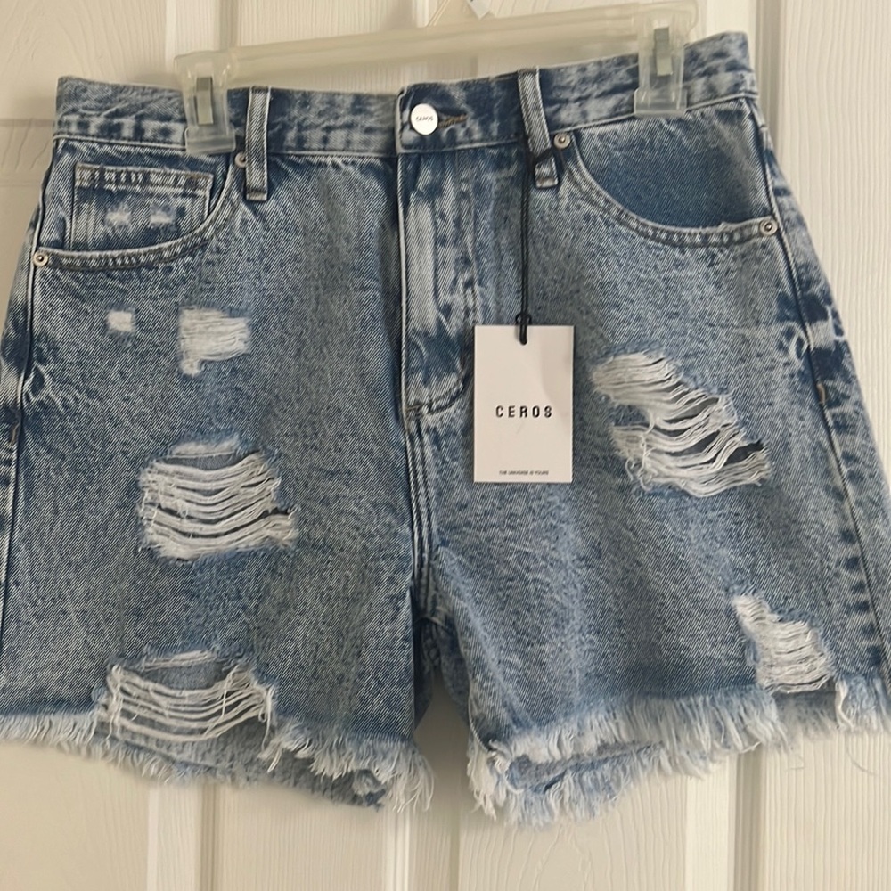 Cute cut off jean shorts